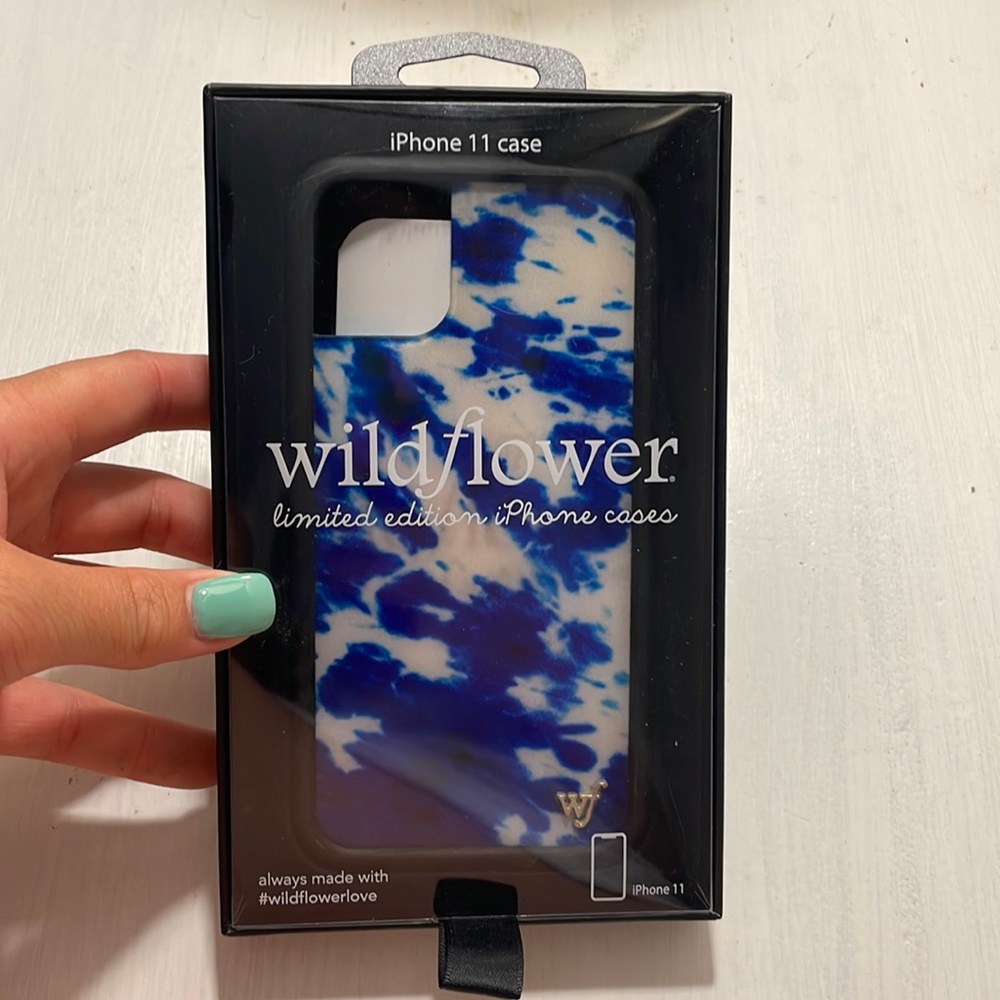 Wildflower Iphone 11 case